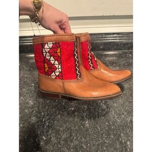 Handmade Women's Size 37 Leather and Kilim Boots Size Aztec Print